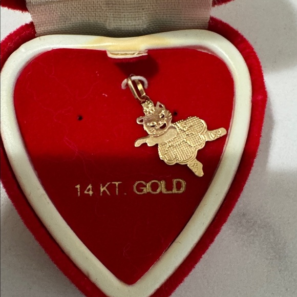 Unused 14k gold charm - Picture 2 of 2
